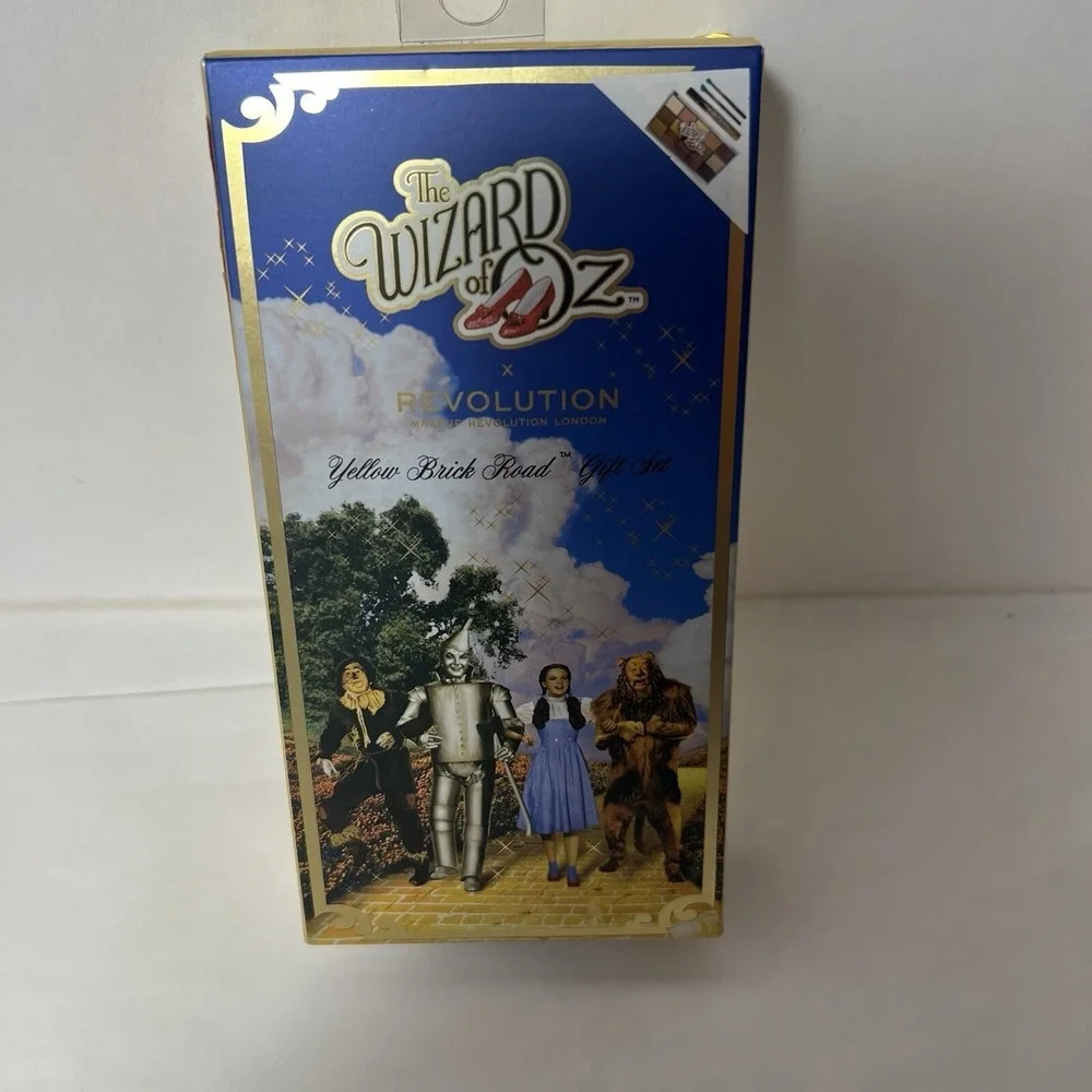 Revolution x Wizard of Oz‎ Yellow Brick Road Set Limited Edition